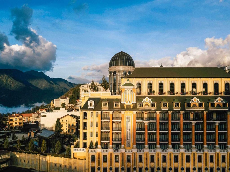 Hotel de la Coupole in Sapa