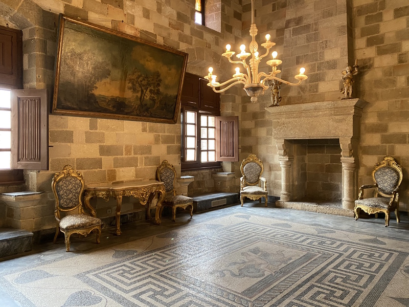 Zaal Grootmeesterspaleis in Rhodos-stad