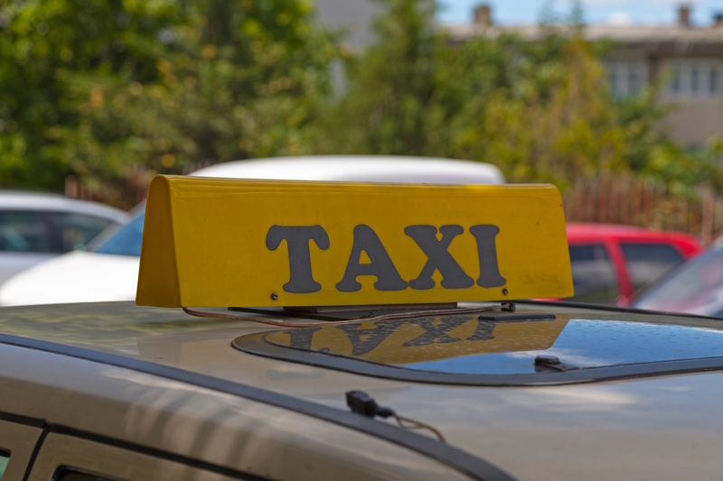 Kosovo vervoer taxi Pristina